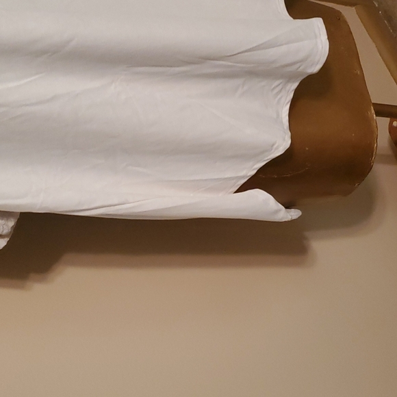 Top - Picture 3 of 4